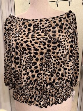 Blu Sage Beige/Black Leopard-Print Off-Shoulder embellished top Size 1X NWT $20